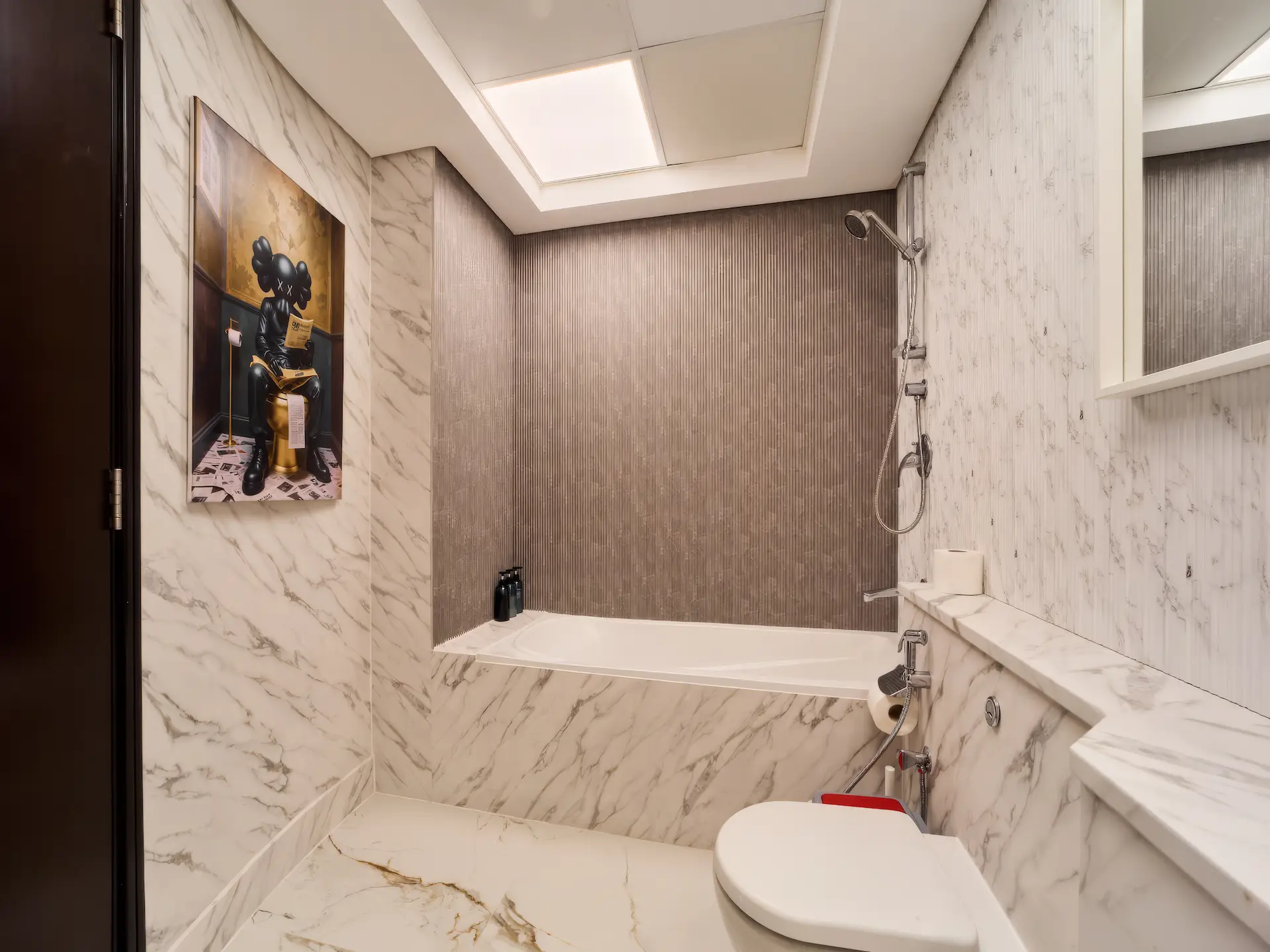 Sky View Studio bathroom at Sky Gardens DIFC Dubai